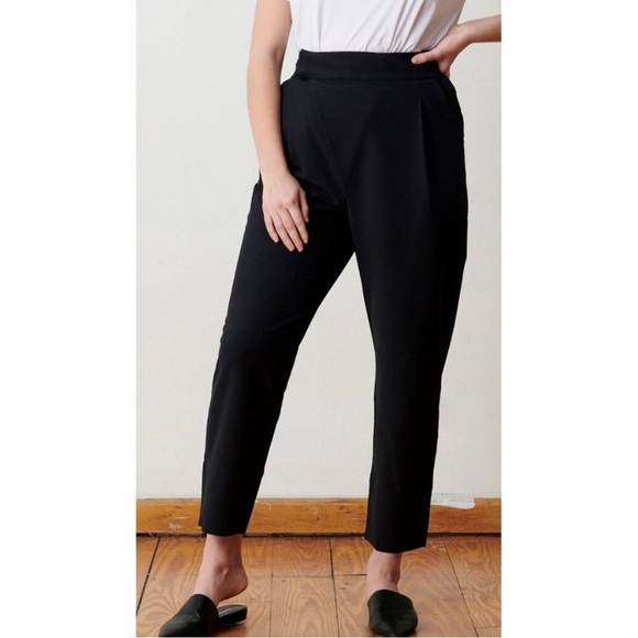 ADAY Black Wide Leg Dress Pants with Pleats - Picture 16 of 16
